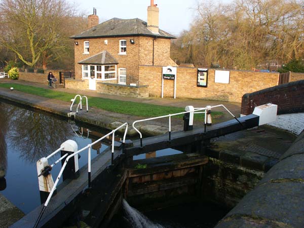 Uxbridge_lock