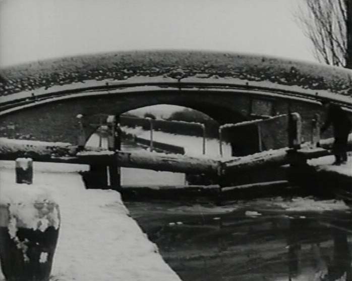 65b-SnoweyLock