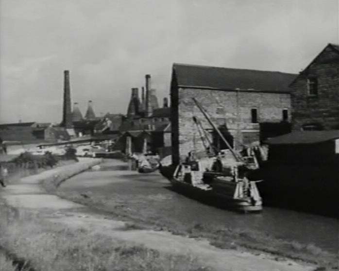 69b-LoadingatStoke